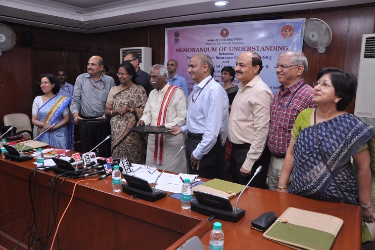 Memorandum of Understanding (MoU) between Employees’ State Insurance Corporation (ESIC) and Directorate General Factory Advice Service & Labour Institutes (DGFASLI) for Collaboration in the Field of Occupational health and Prevention of Occupational Injuries and Diseases Signed .